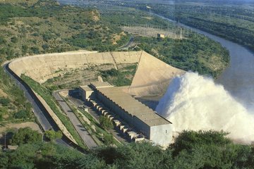 英雄Nexus控制成功地升级了巴基斯坦Mangla Hydro-Electric Power Station的两个调速器控制系统